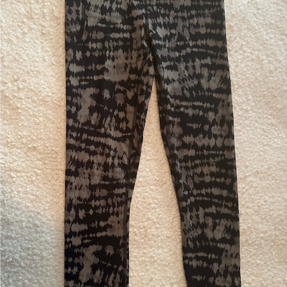 Under Armour Black and Gray High-Rise Leggings